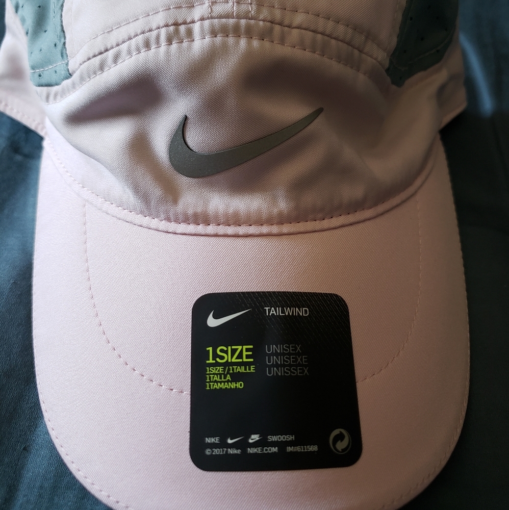 Nike Tailwind Cap